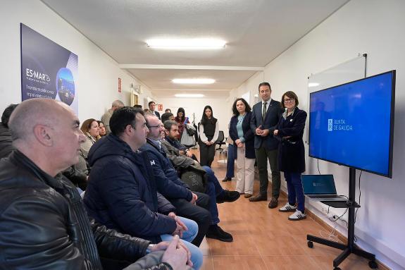 Imagen de la noticia:Villares señala las oficinas Eres.Mar como aceleradoras de proyectos del sector pesquero con una producción en la zona de ce...