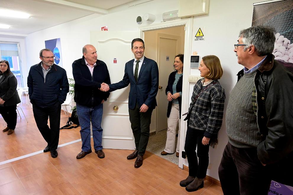 Imaxe 2 de 3 asociada á nova