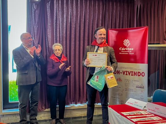 Imaxe da nova:A Xunta pon en valor o programa Con-vivindo que acompañou o pasado ano preto dun centenar de maiores da comarca de Ferrolterra