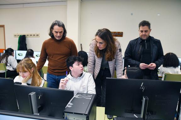 Imagen de la noticia:La Xunta fija para los días 28, 29 y 30 de abril las pruebas de diagnóstico establecidas por el Ministerio para toda España ...