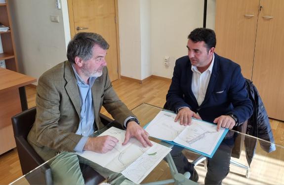 Imagen de la noticia:Portos de Galicia y el Ayuntamiento de Laxe acuerdan la propuesta para la reversión al Estado de terrenos innecesarios