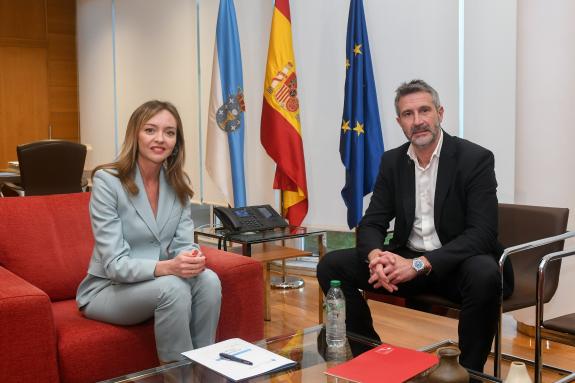 Imagen de la noticia:La Xunta insta al Gobierno central a incrementar la financiación del servicio de ayuda en el hogar ante la imposición de nue...