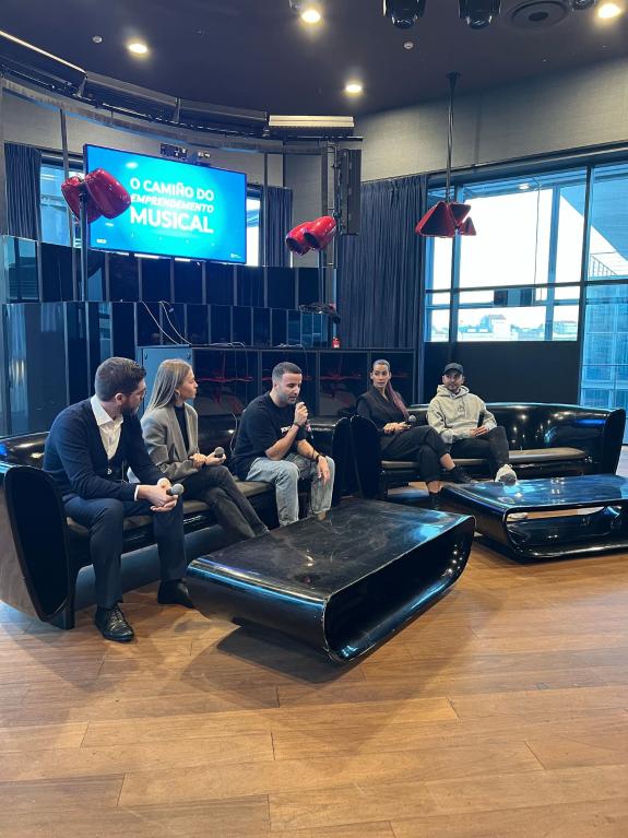 Imagen de la noticia: La Xunta participa en A Coruña en la primera jornada dedicada a la formación y la mentoría de la juventud gallega en la ind...