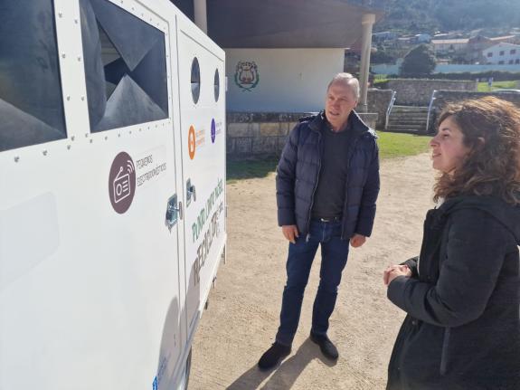 Imaxe da nova:O concello de Oia adquire un punto limpo móbil e unha furgoneta eléctrica grazas a unha axuda da Xunta de 54.000 euros