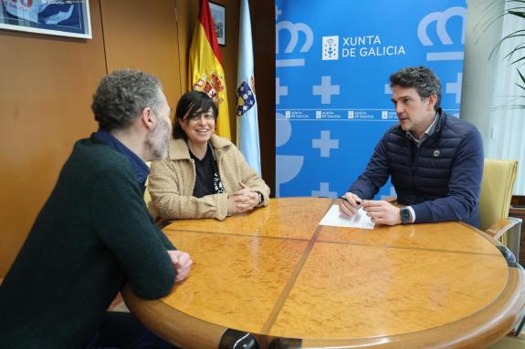 Imagen de la noticia:La Xunta y la Asociación 