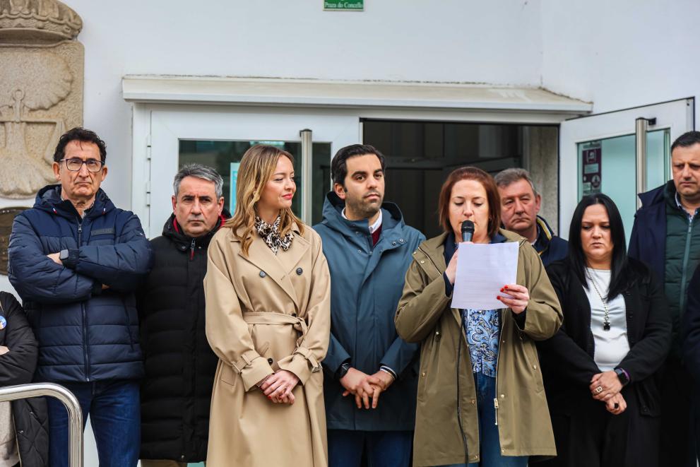 Imaxe 1 de 2 asociada á nova