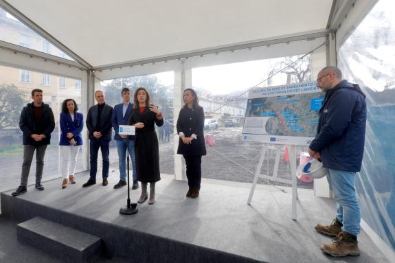 Imagen de la noticia:La Xunta avanza en la mejora de la red de saneamiento en el río Lameira, en Marín, con una inversión de más de 3 M€