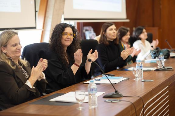 Imaxe da nova:A Xunta destaca que o programa Galicia Investiga Igualdade que permitirá impulsar as carreiras científicas en materia de xénero