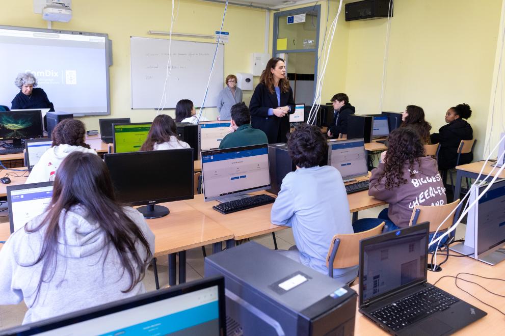 Imaxe 3 de 3 asociada á nova