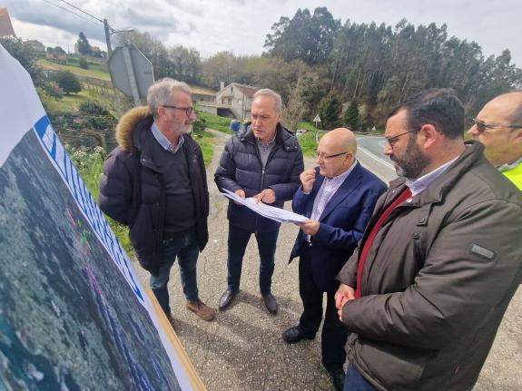 Imaxe da nova:A Xunta inviste 2,3 millóns de euros na reparación do firme de preto de 27 quilómetros de estradas autonómicas na área de influenci...