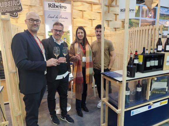 Imaxe da nova:Medio Rural promociona en Alemaña o sector vitivinícola e a calidade dos viños galegos na feira internacional ProWein