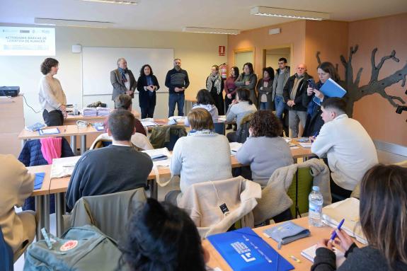 Imagen de la noticia:Belén do Campo ponen en valor en A Laracha los cursos de formación para desempleados que la Xunta financia con casi 625.000 ...