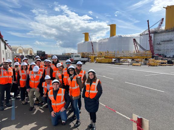 Imaxe da nova:A Xunta aspira a ser un referente na xeración e na loxística industrial da eólica mariña