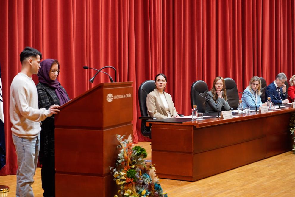 Imaxe 2 de 2 asociada á nova