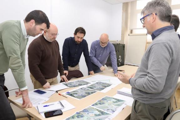 Imagen de la noticia:La Xunta y Concello de A Estrada avanzan en la ampliación del parque empresarial de Toedo