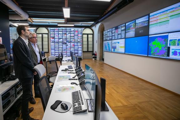 Imagen de la noticia:La Xunta introduce el uso de inteligencia artificial en la Plataforma Tecnológica de Lucha Contra los Incendios, que es ya u...