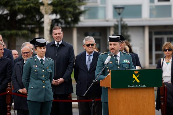 Imaxe da nova:O conselleiro de Cultura asiste á toma de posesión do novo xefe da Comandancia da Garda Civil de Pontevedra