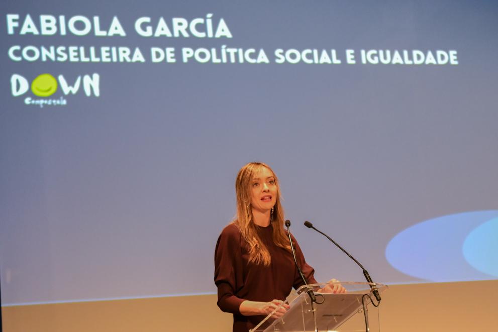 Imaxe 2 de 2 asociada á nova