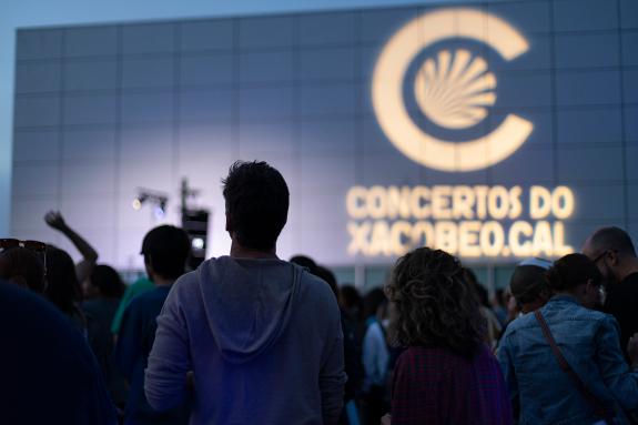 Imaxe da nova:Os concertos do Xacobeo da Xunta achegan á Xoruña as actuacións de Lenny Kravitz, Paloma San Basilio, Chayanne, Alanis Morissette e...