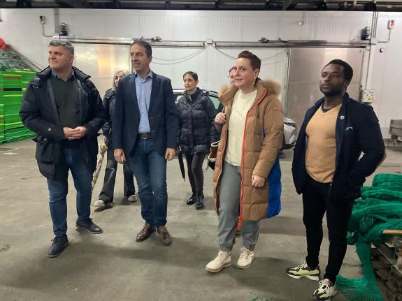 Imagen de la noticia:Villares destaca la estrecha colaboración de la Xunta con las entidades del sector pesquero en el desarrollo de nuevas accio...