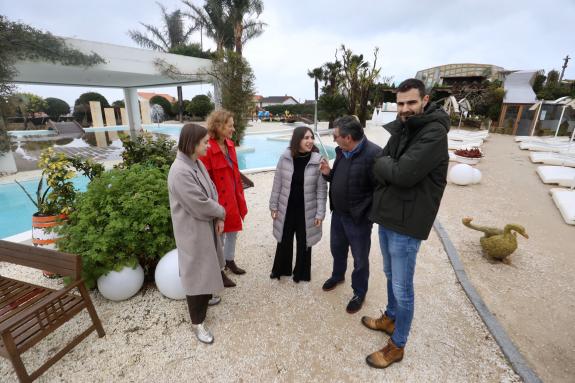 Imaxe da nova:Lorenzana sinala a necesidade de que Galicia conte cunha sólida rede de puntos de recarga para vehículos eléctricos