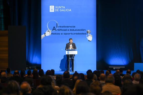 Imaxe da nova:A Xunta proba ferramentas de intelixencia artificial que sexan útiles e seguras para empregar nas aulas