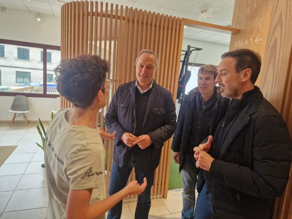 Imaxe da nova:A Xunta inviste máis de 50.000 euros en cursos de formación para traballadores do Baixo Miño