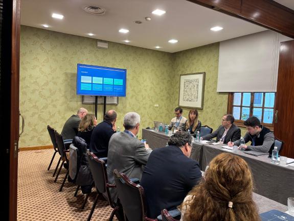 Imaxe da nova:A Xunta presenta en Asturias a ferramenta de intelixencia artificial EMI como exemplo de boas prácticas no Servizo Nacional de Empr...