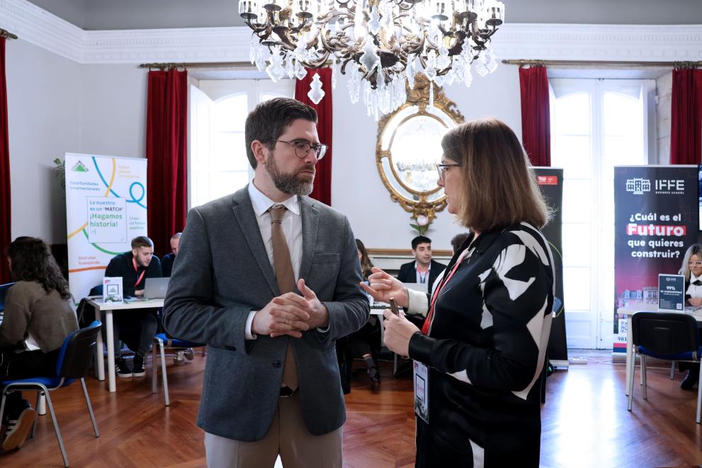 Imaxe 3 de 3 asociada á nova