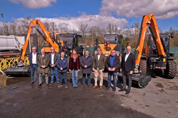 Imaxe da nova:Medio Rural entregará seis máquinas hidrostáticas polivalentes ao SPIF e a catro mancomunidades municipais da provincia de Ourense