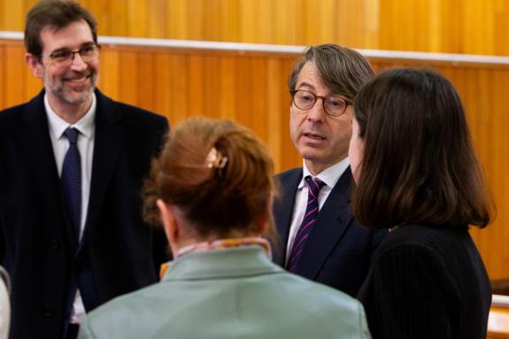 Imaxe da nova:Galicia colócase á vangarda no desenvolvemento da IA coa aprobación da primeira lei rexional que a regula en Europa