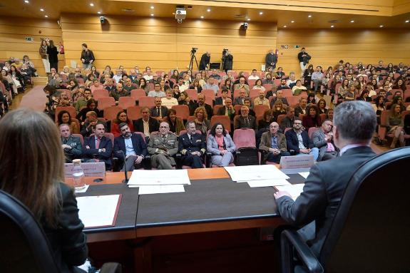 Imaxe da nova:Belén do Campo asiste ao acto de entrega dos premios extraordinarios da UDC 2025