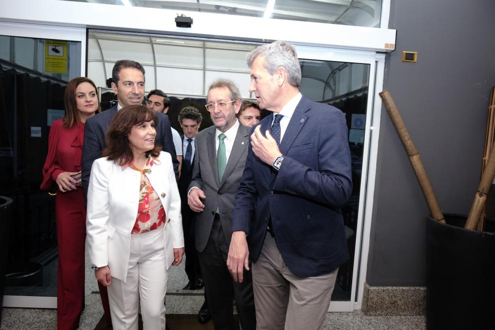 Imaxe 2 de 11 asociada á nova