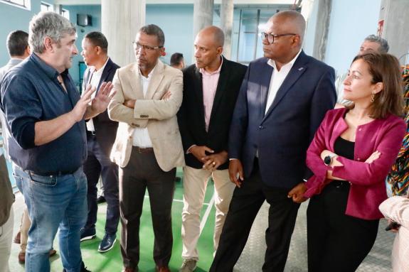 Imagen de la noticia:Mar traslada al gobierno de Cabo Verde su apuesta formativa para impulsar y profesionalizar la acuicultura gallega