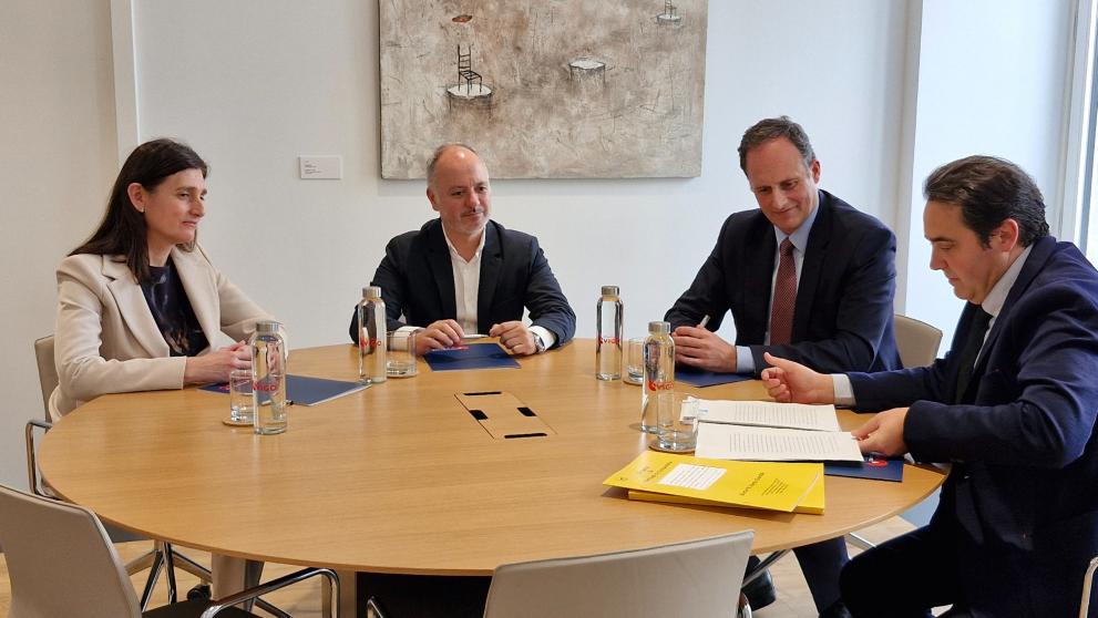 Imaxe 2 de 2 asociada á nova