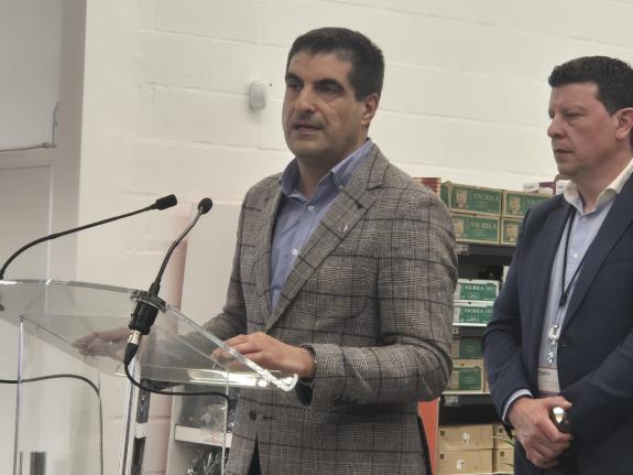 Imagen de la noticia:La Xunta participa en San Cibrao das Viñas en la inauguración del nuevo Cash record de la compañía gallega Vegalsa Eroski