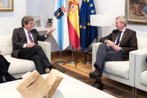 Imagen de la noticia:Rueda destaca el elogio del gobernador del Banco de España a la gestión de las cuentas públicas de la Xunta