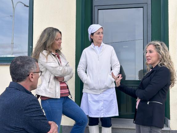 Imagen de la noticia:La Xunta destaca la apuesta de Queserías del Eume por la sostenibilidad y la eficiencia energética dentro de sus procesos pr...