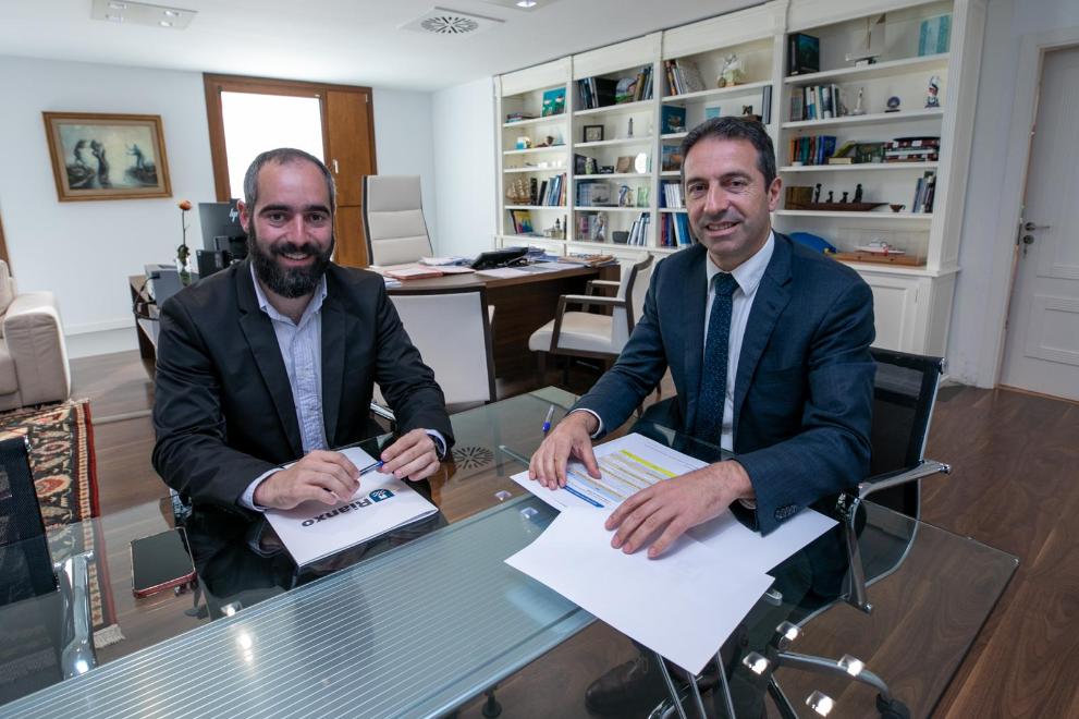 Imaxe 2 de 2 asociada á nova