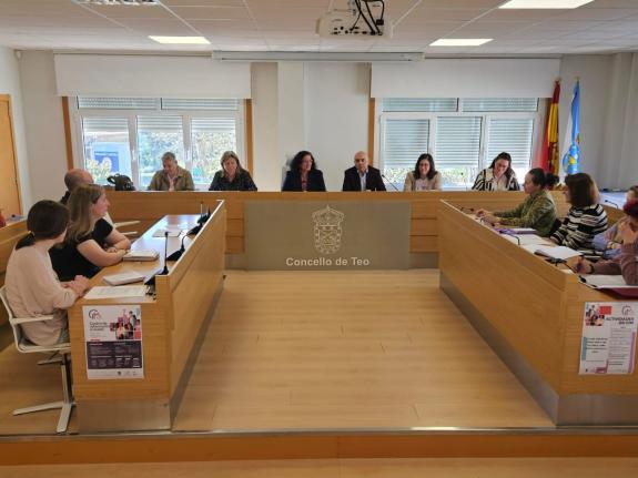 Imaxe da nova:A Xunta destaca a importancia da coordinación entre administracións e axentes sociais na loita contra a violencia de xénero