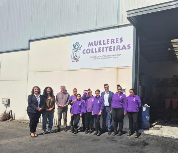 Imaxe da nova:A Xunta destaca o labor da sociedade cooperativa galega ´Mulleres Colleiteiras´ no eido da inserción laboral de mulleres en risco d...