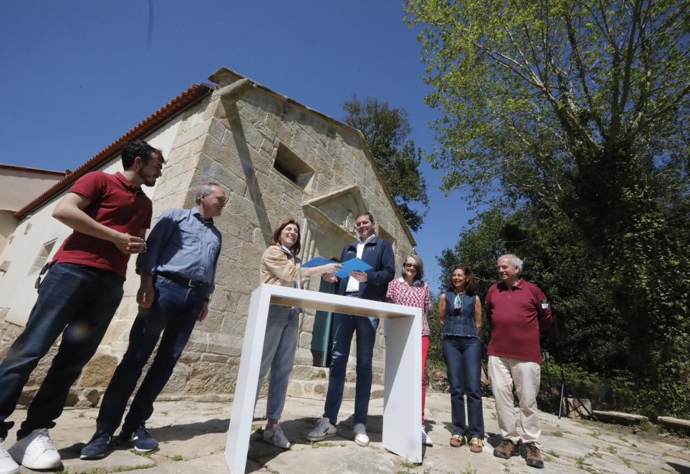 Imaxe 1 de 3 asociada á nova