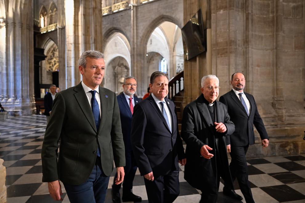 Imaxe 2 de 10 asociada á nova