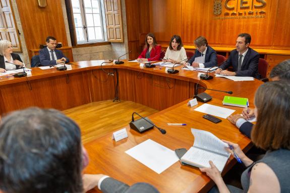 Imaxe da nova:A Xunta porá en marcha unha nova liña de préstamos de ata 1 M€ para mitigar o impacto dos aranceis nas empresas galegas