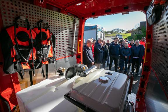 Imaxe da nova:A Xunta reforza o equipamento de diversos GES coa entrega de vehículos valorados en 1,7 M€