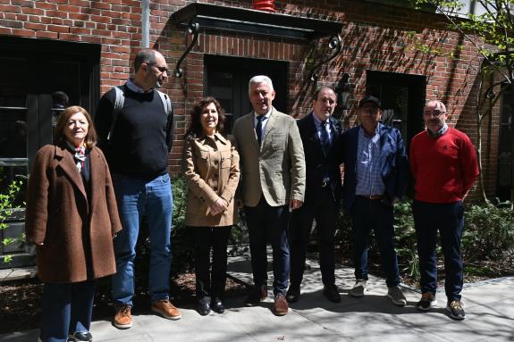 Imagen de la noticia:A Xunta ofrece por primeira vez cursos de galego no  Instituto Cervantes de Nova York