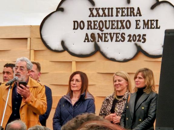 Imagen de la noticia:La Xunta destaca la importancia de las producciones agroalimentarias como agentes dinamizadores del medio rural en la XXXI F...