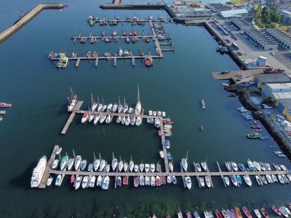 Imagen de la noticia:Portos de Galicia tramita la concesión para el puerto deportivo de Rianxo que prevé 174 plazas de amarre y 470 metros de edi...