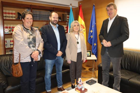 Imagen de la noticia:El  delegado territorial de la Xunta en Ourense se reúne con la alcaldesa de O Irixo