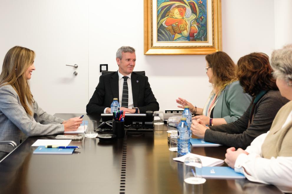 Imaxe 3 de 3 asociada á nova